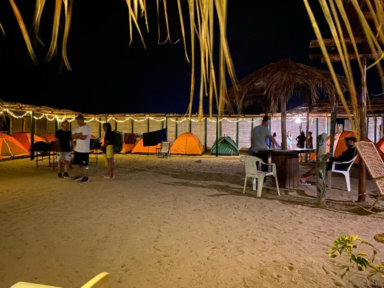 Hotel Pepon Surf Camp Máncora Esterno foto