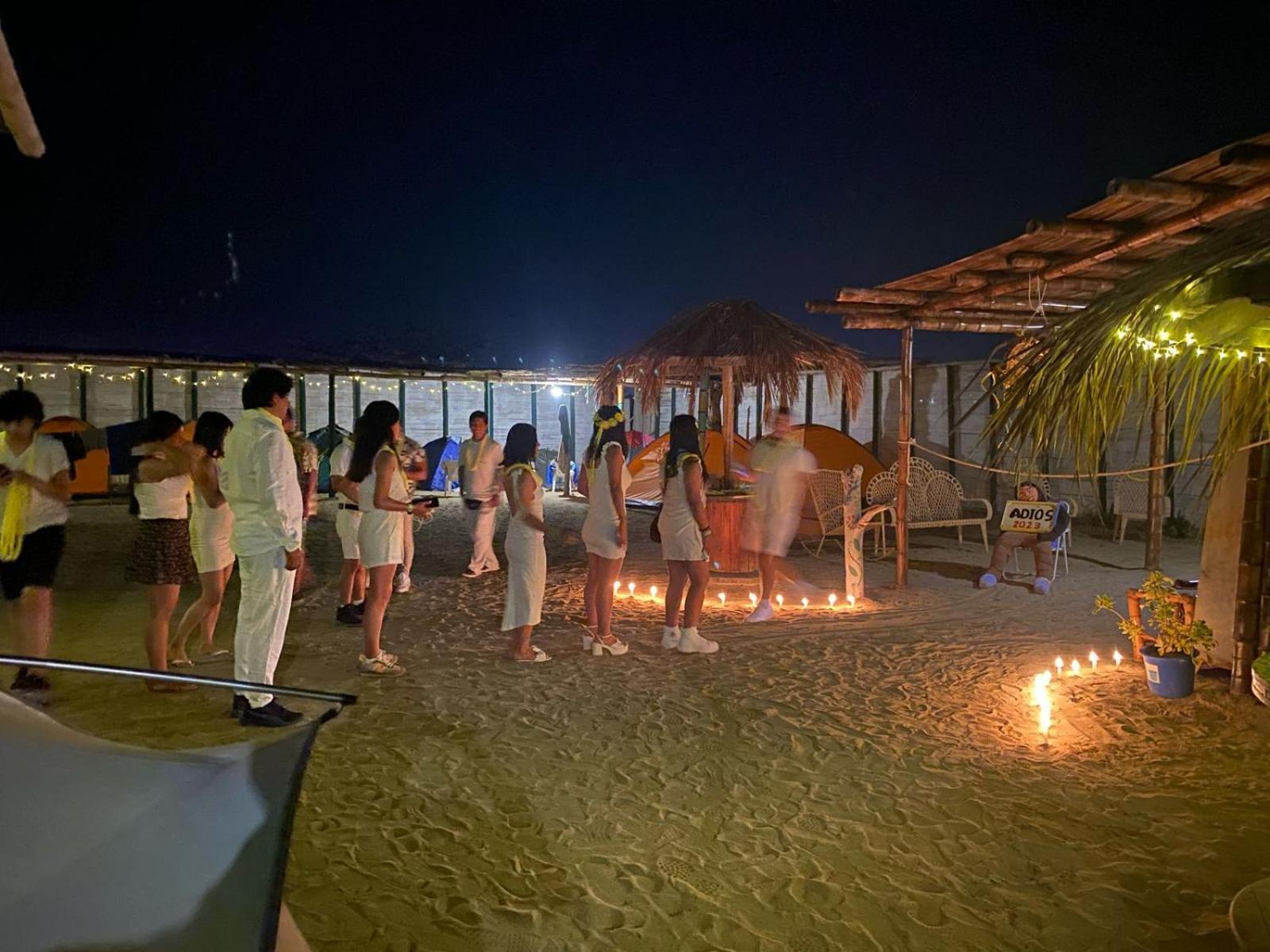 Hotel Pepon Surf Camp Máncora Esterno foto