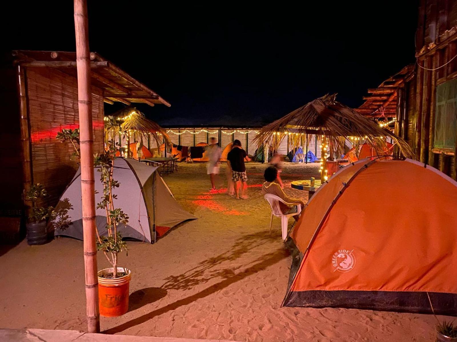 Hotel Pepon Surf Camp Máncora Esterno foto