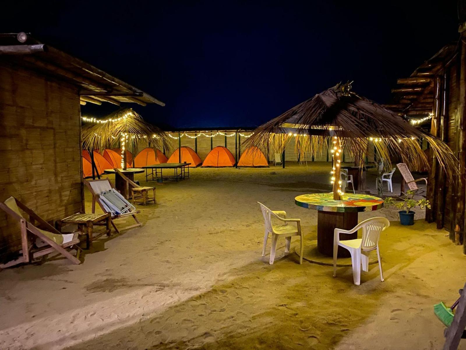 Hotel Pepon Surf Camp Máncora Esterno foto